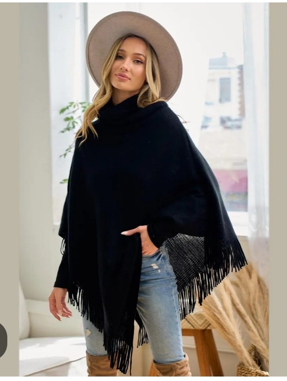 BLAIR Cape poncho  gray fleece size OS fringe bottom wear 2 ways warm co…